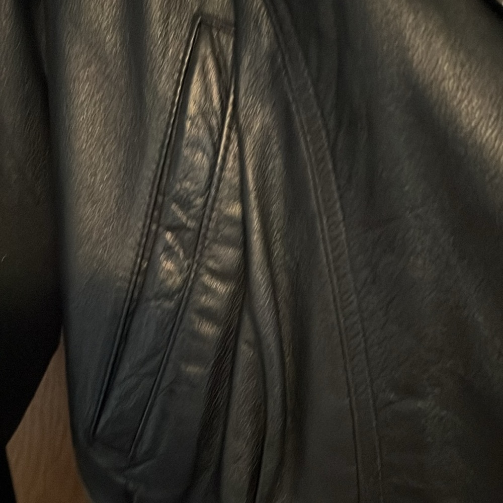 Wilson, leather coat size medium - Picture 6 of 13
